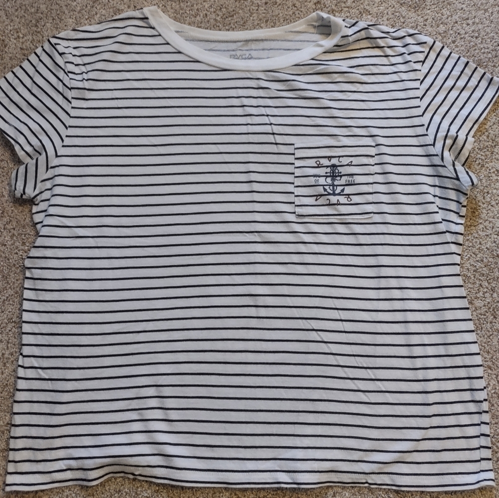 RVCA t-shirt